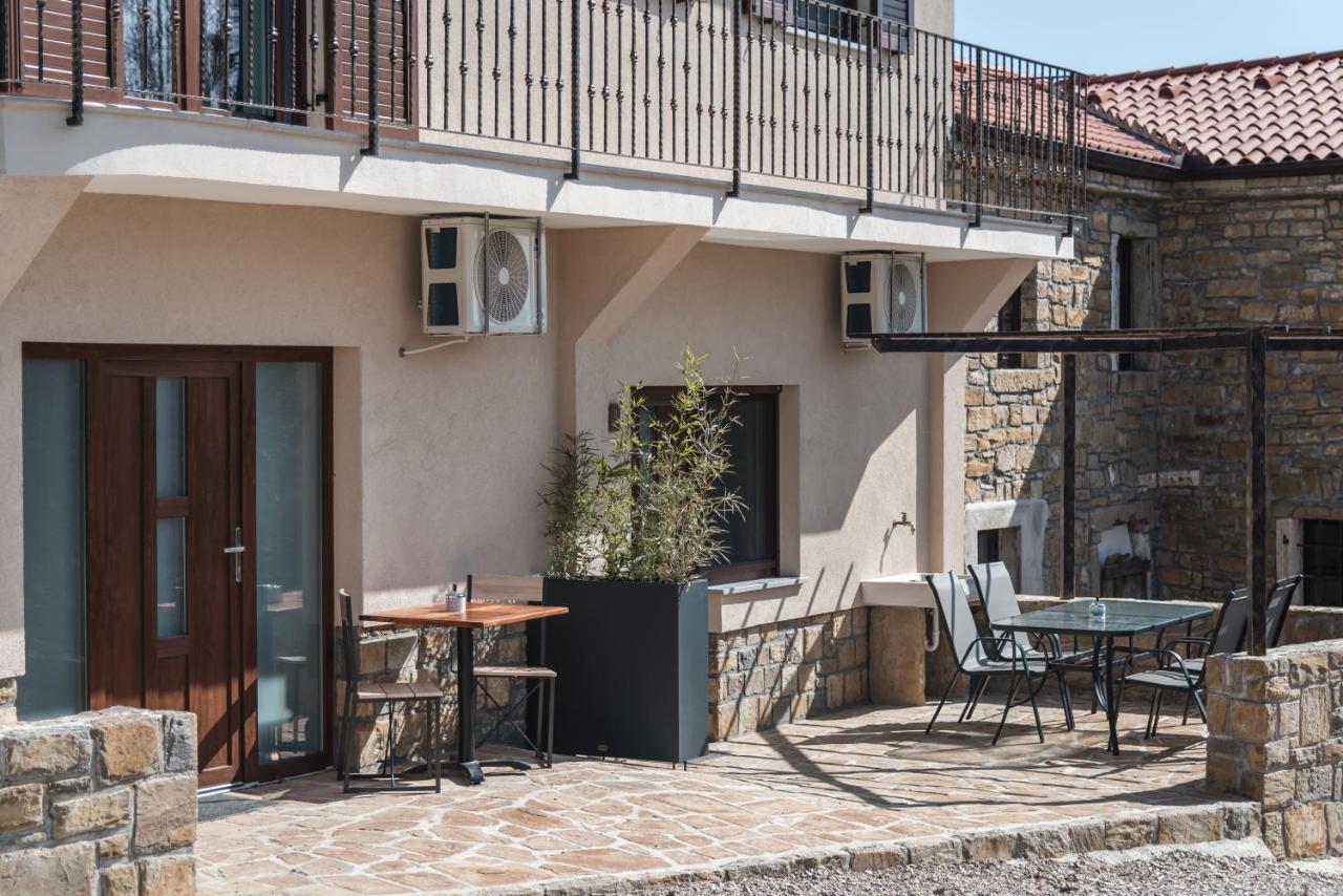 Hisa Kapis With Hot Tube Apartamento Koper Exterior foto