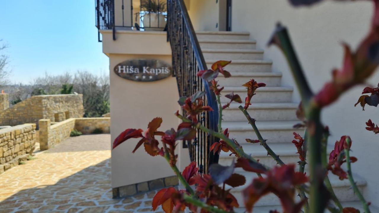 Hisa Kapis With Hot Tube Apartamento Koper Exterior foto