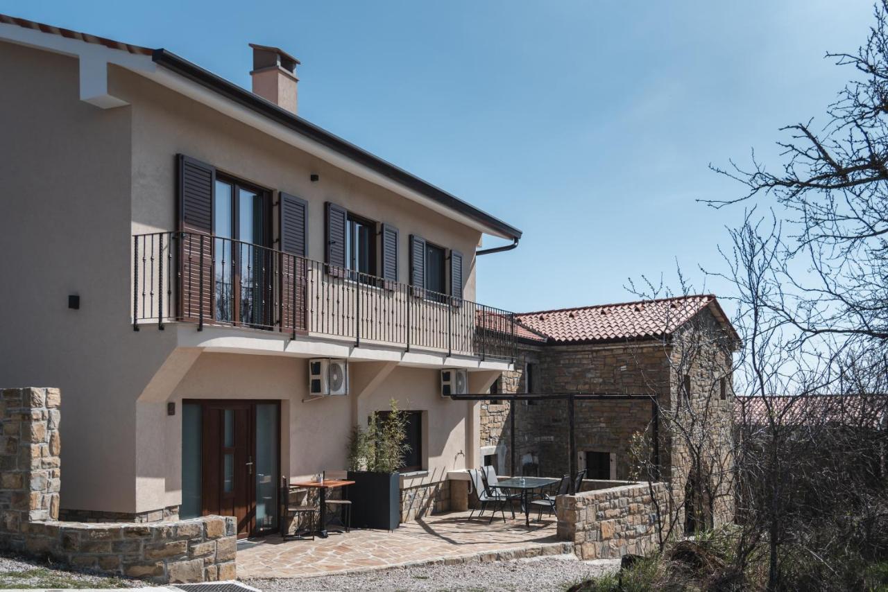 Hisa Kapis With Hot Tube Apartamento Koper Exterior foto