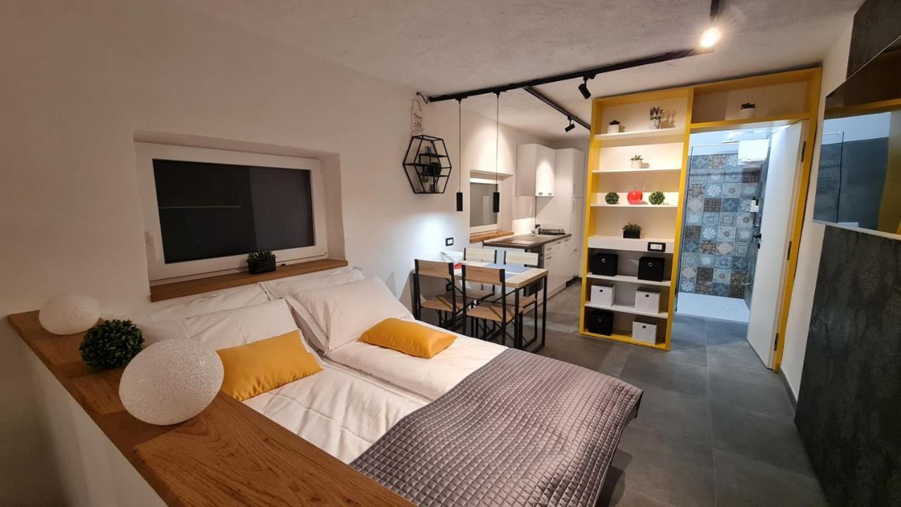 Hisa Kapis With Hot Tube Apartamento Koper Exterior foto