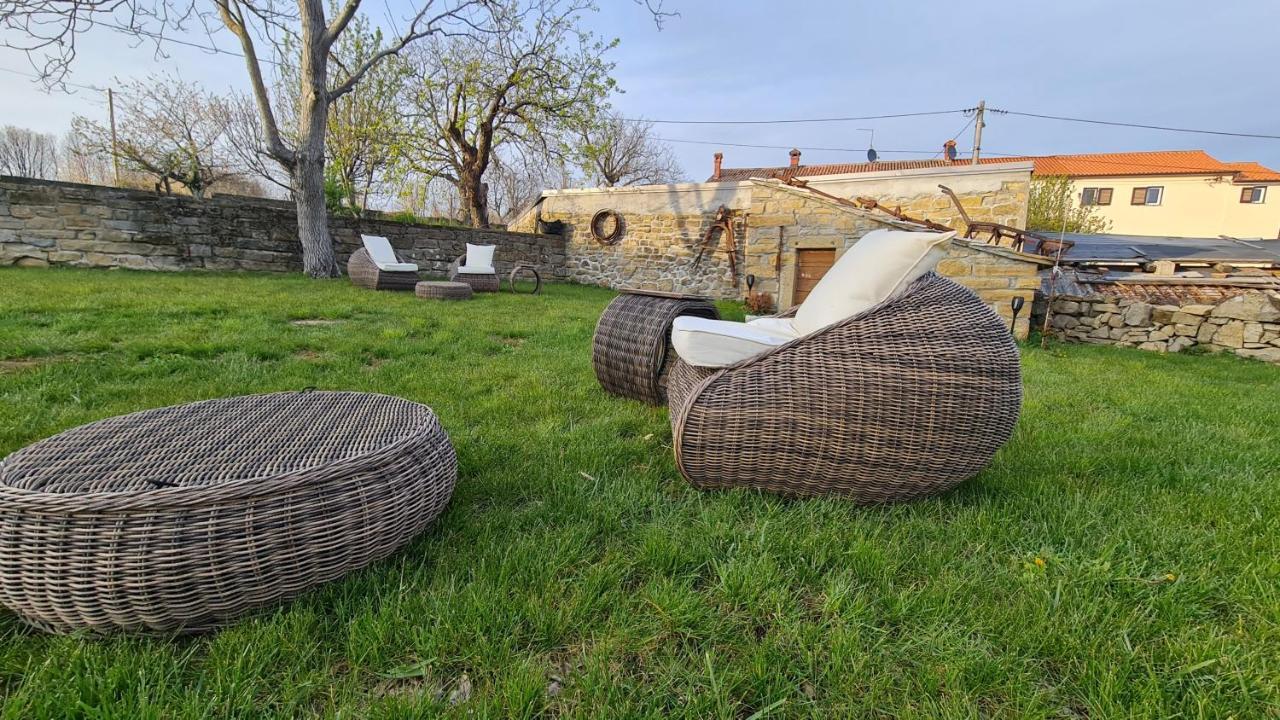 Hisa Kapis With Hot Tube Apartamento Koper Exterior foto