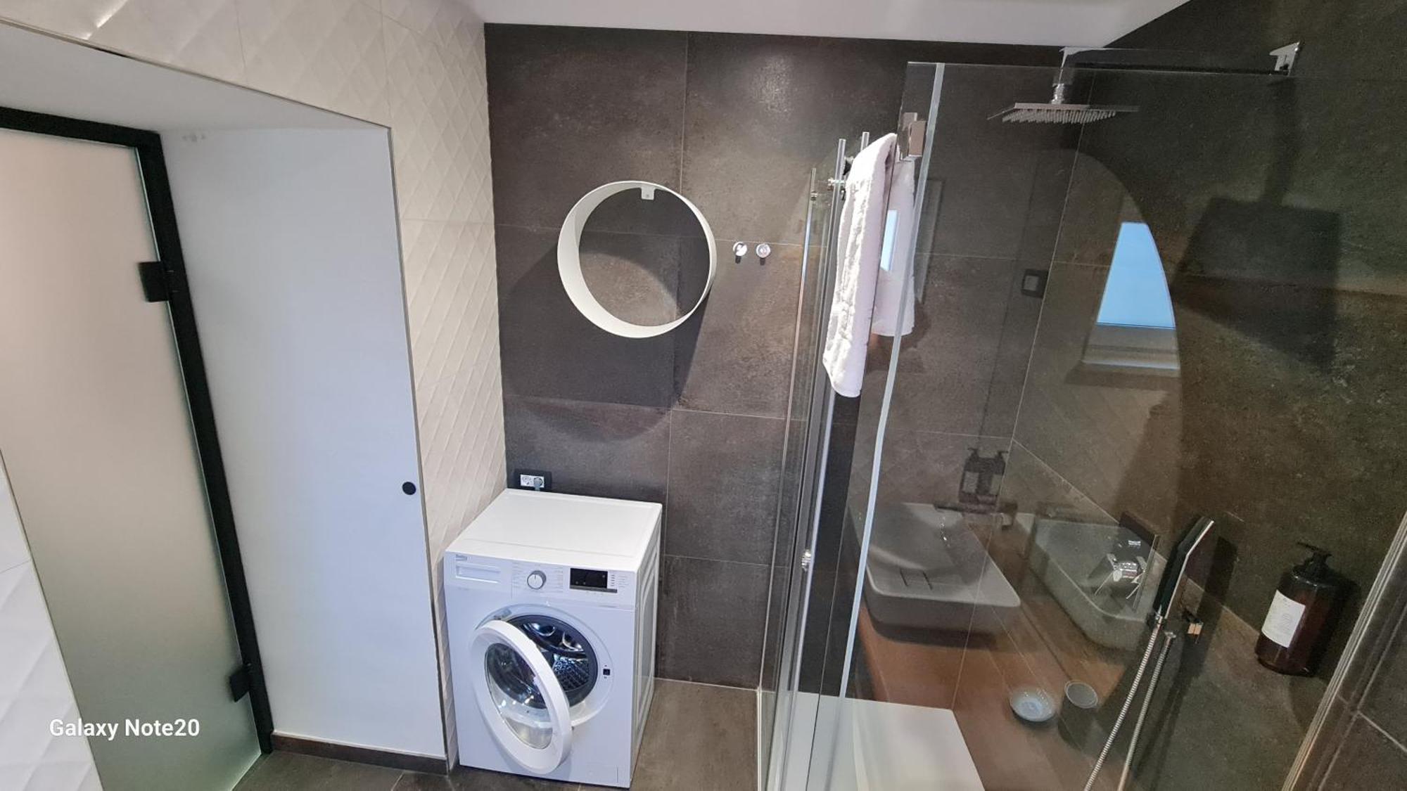 Hisa Kapis With Hot Tube Apartamento Koper Exterior foto
